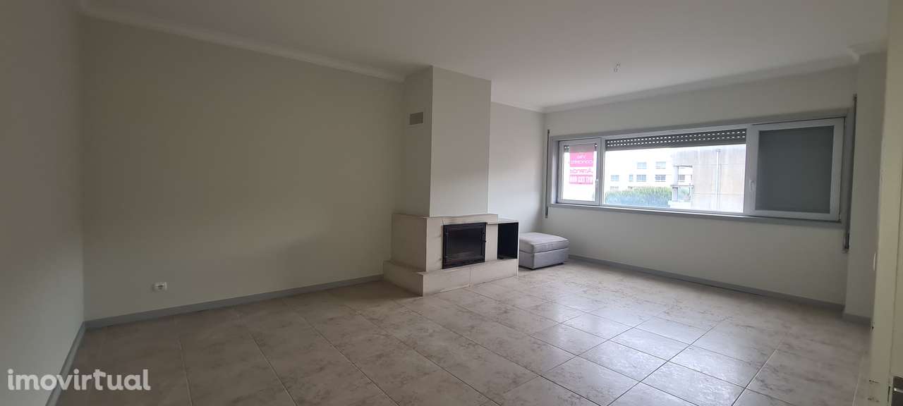 1227_01 Apartamento T2 para Arrendamento - Labruge - Grande imagem: 2/14