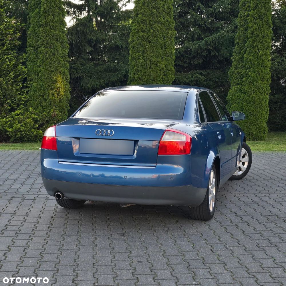 Audi A4 Limousine 2 - 18