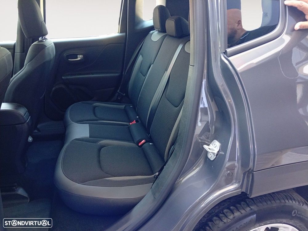 Jeep Renegade 1.5 TG e-Hybrid Limited DCT - 13