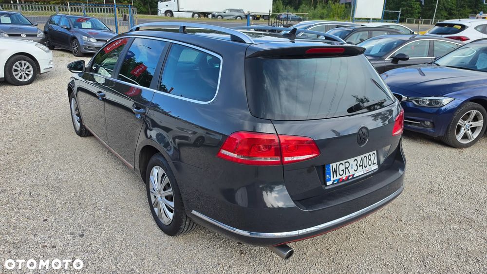 Volkswagen Passat 1.6 TDI BlueMotion Technology Comfortline - 3