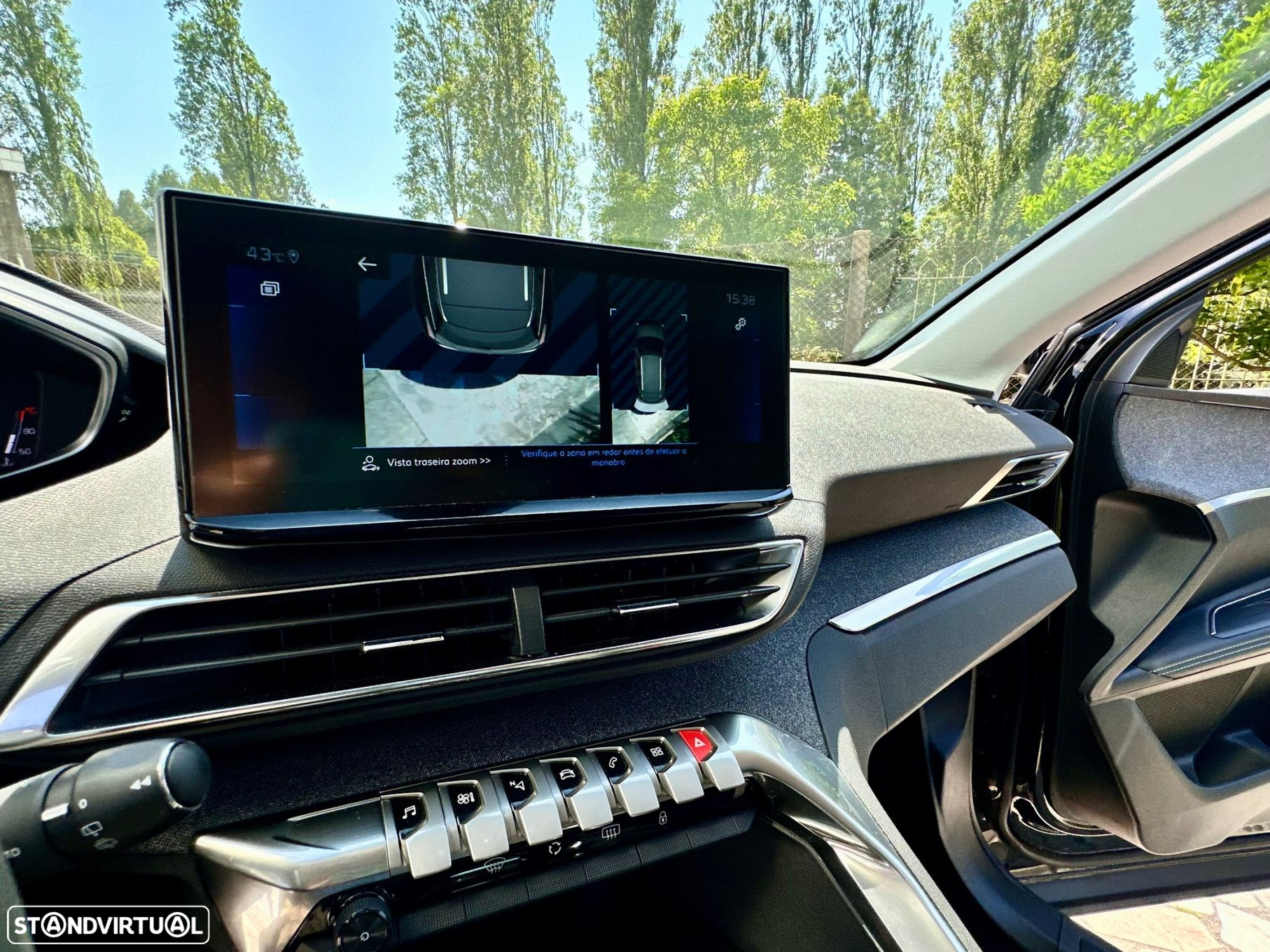 Peugeot 3008 1.2 PureTech Allure Pack - 33