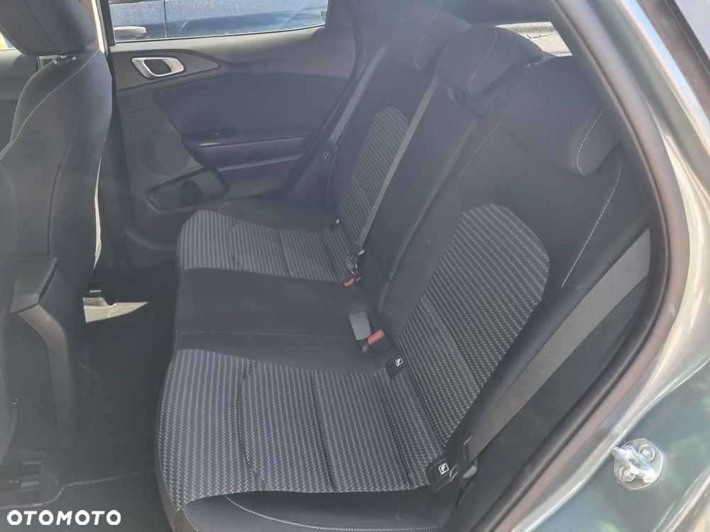 Kia XCeed 1.5 T-GDI M DCT - 23