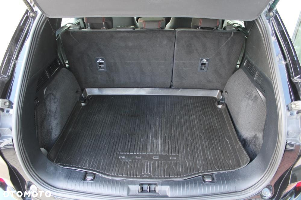 Ford Kuga - 39