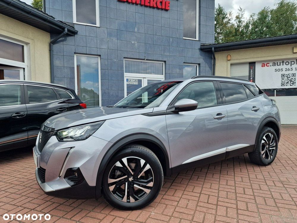 Peugeot 2008 1.5 BlueHDi Allure S&S EAT8 - 4