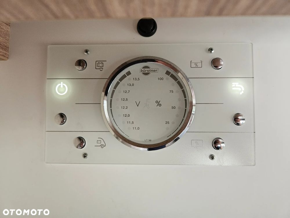Burstner Delfin 690 G - 8