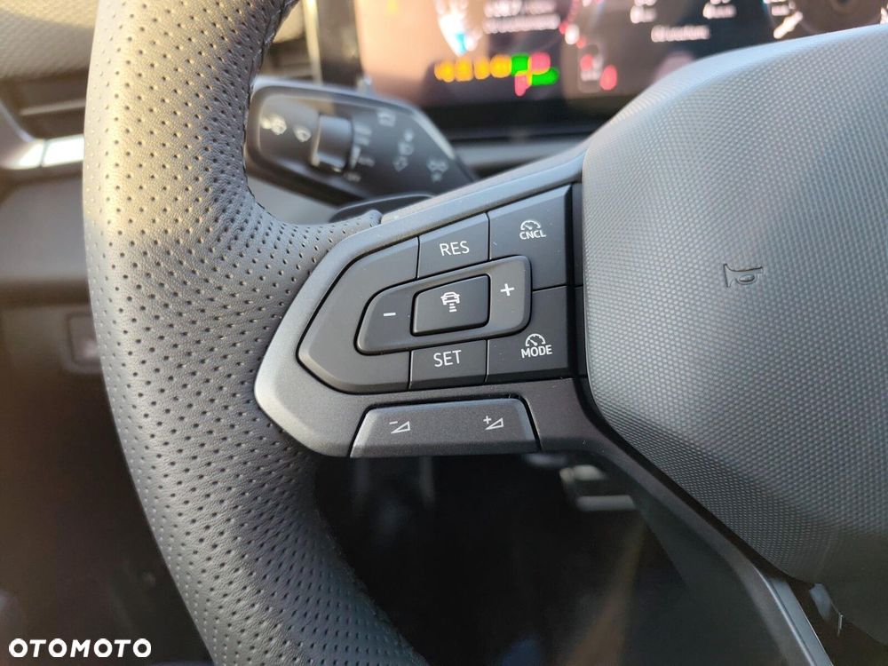 Volkswagen T-Roc 1.5 TSI R-Line DSG - 19