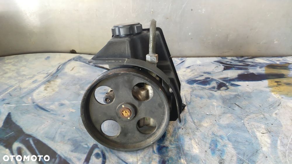 POMPA WSPOMAGANIA 26079884 Citroen Xsara - 1