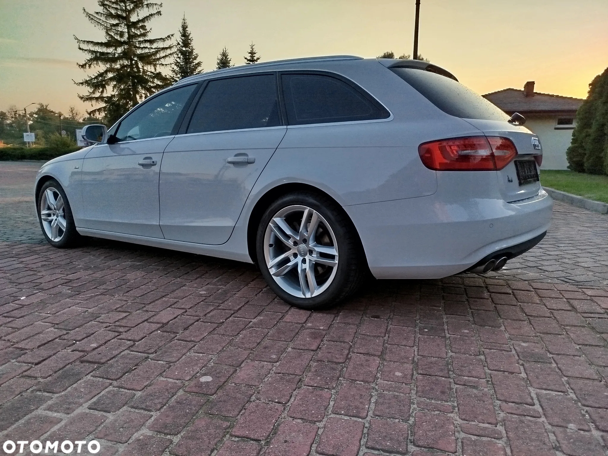 Audi A4 - 5
