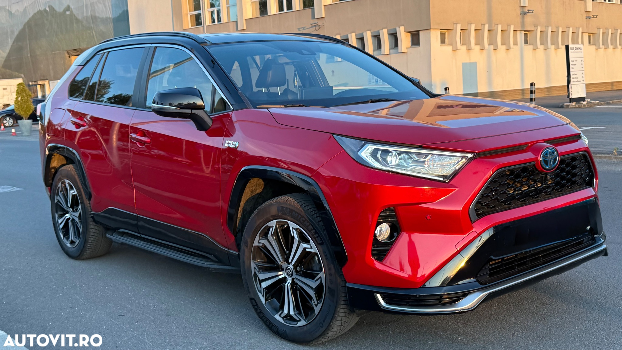 Toyota RAV4 Plug-in-Hybrid Technik- und Style Paket - 6