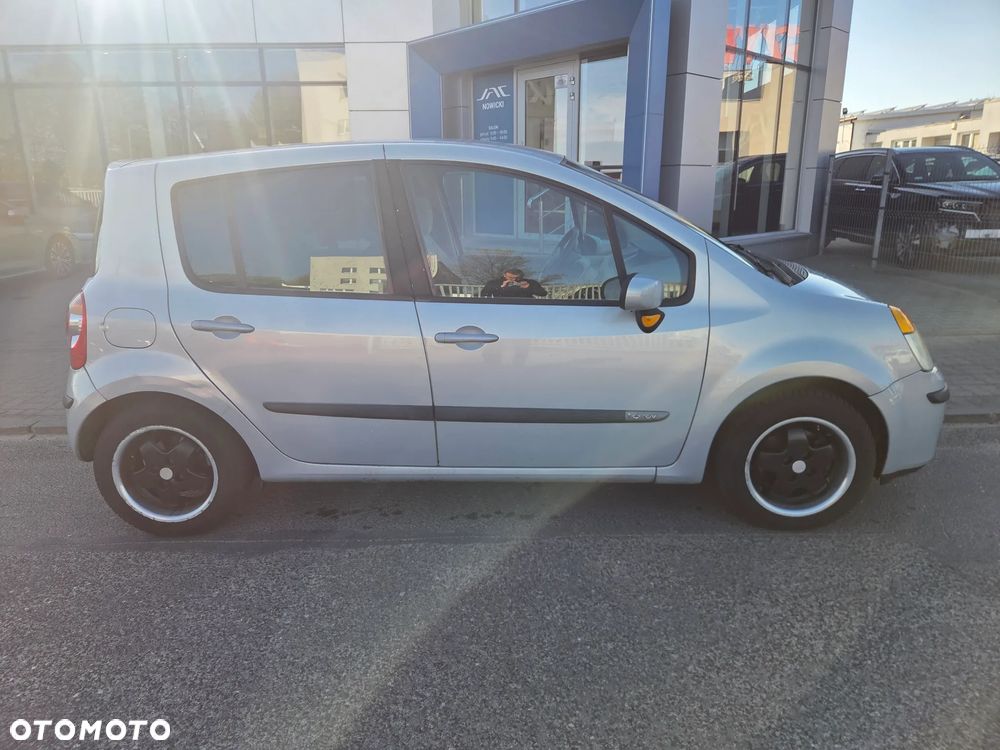 Renault Modus - 4