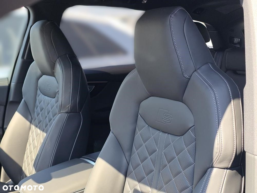 Audi Q7 50 TDI mHEV Quattro S Line Tiptr - 14