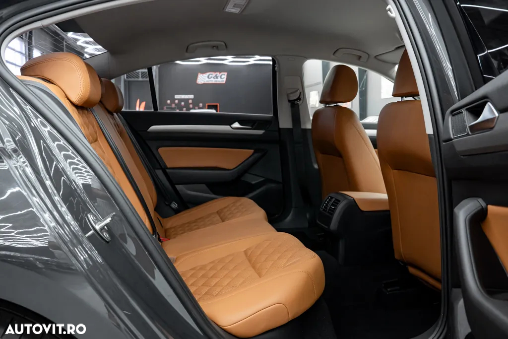 Volkswagen Passat 2.0 TDI DSG Advance - 15