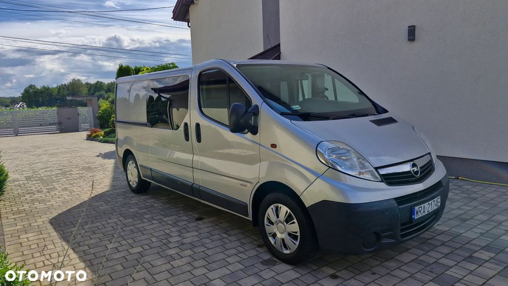 Opel Vivaro - 6