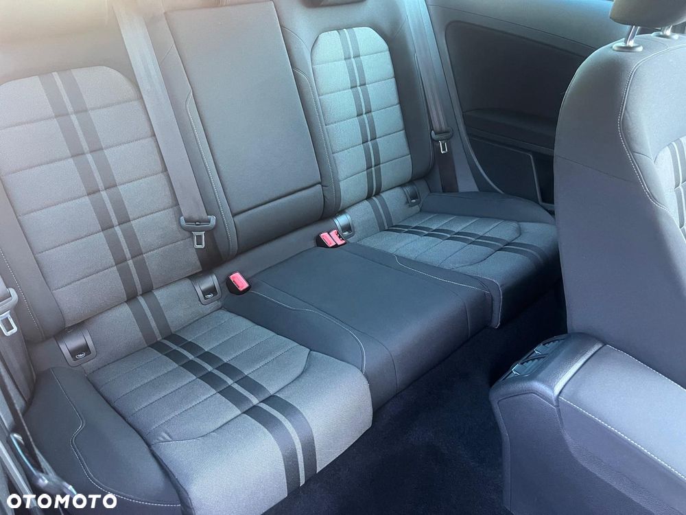 Volkswagen Golf VII 1.2 TSI BMT Comfortline - 19