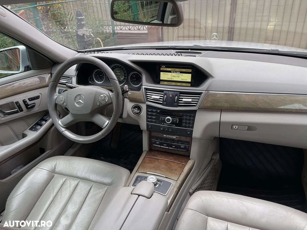 Mercedes-Benz E 350 CDI 4MATIC BlueEfficiency Aut. - 2
