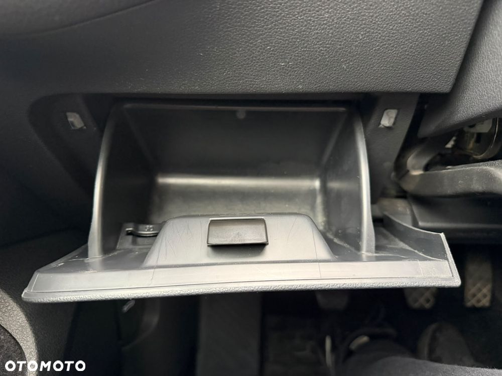 Volkswagen Golf 1.5 TSI BMT Evo Comfortline - 25