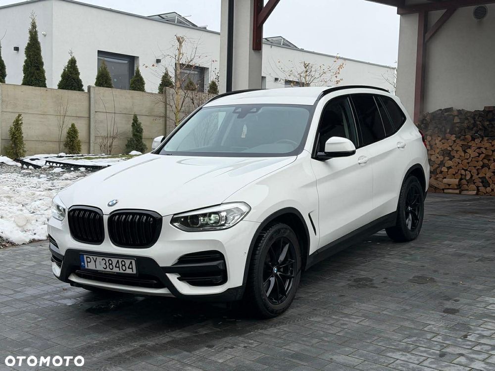 BMW X3 xDrive20i GPF Advantage - 2