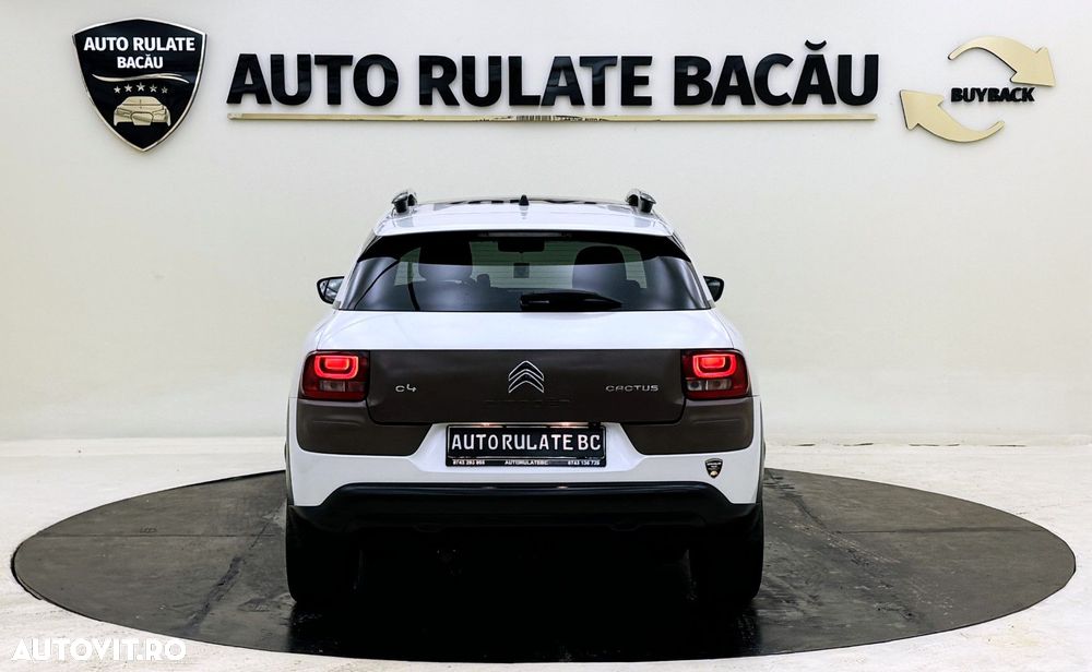 Citroën C4 Cactus - 11