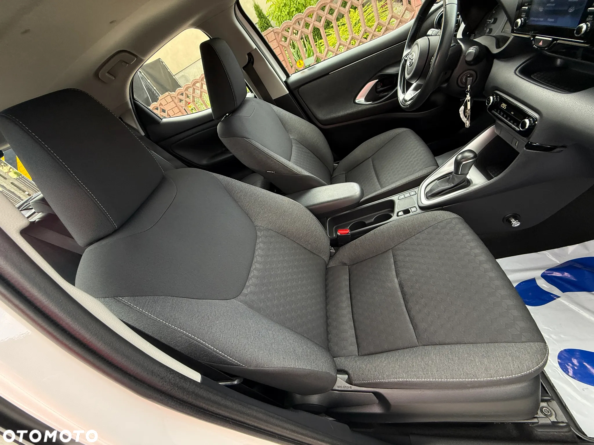 Toyota Yaris Hybrid 1.5 Comfort - 13