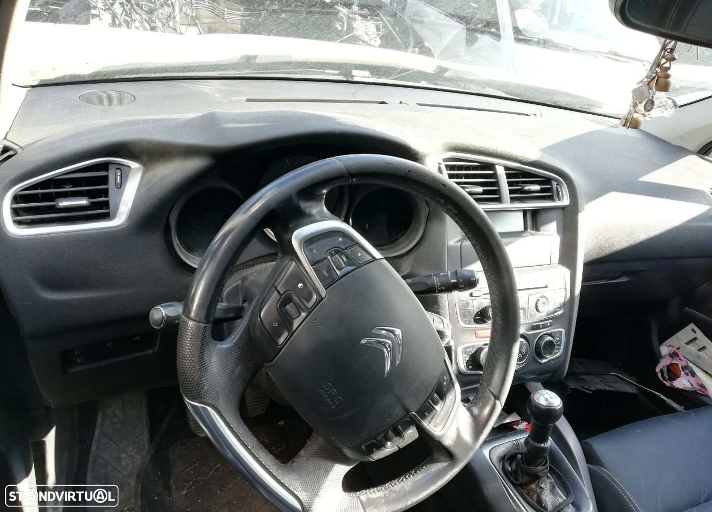 Peças Citroën C4 II 2009 a 2020 - 38