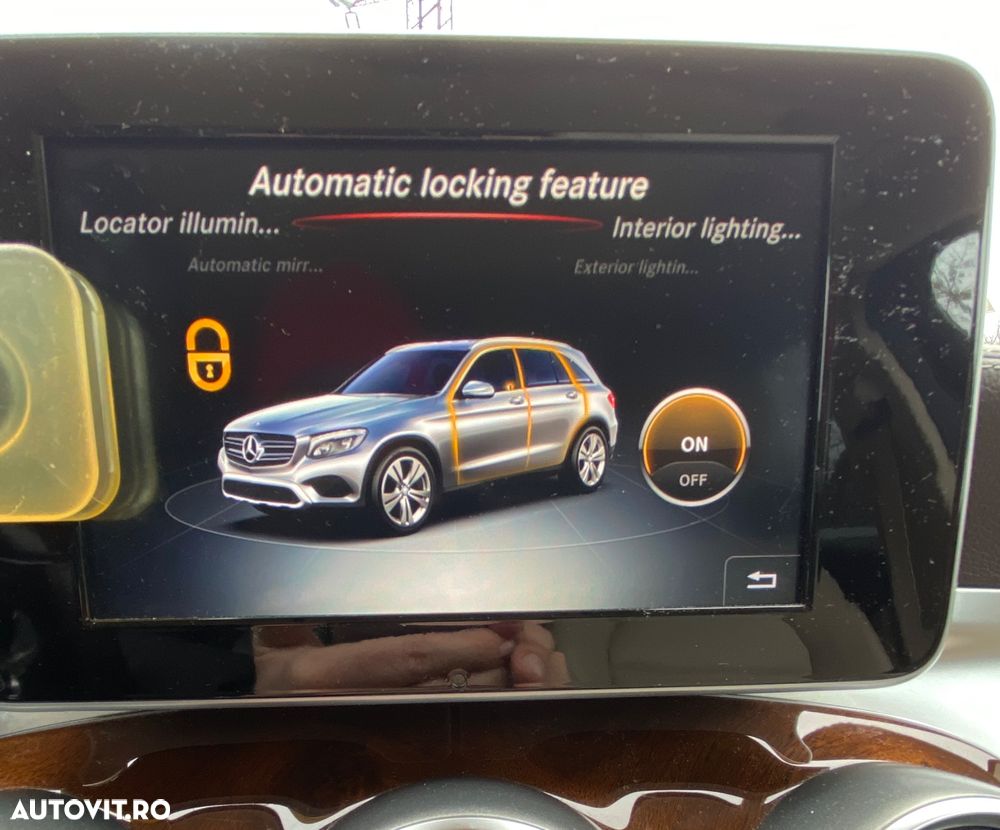 Mercedes-Benz GLC 250 d 4MATIC - 29