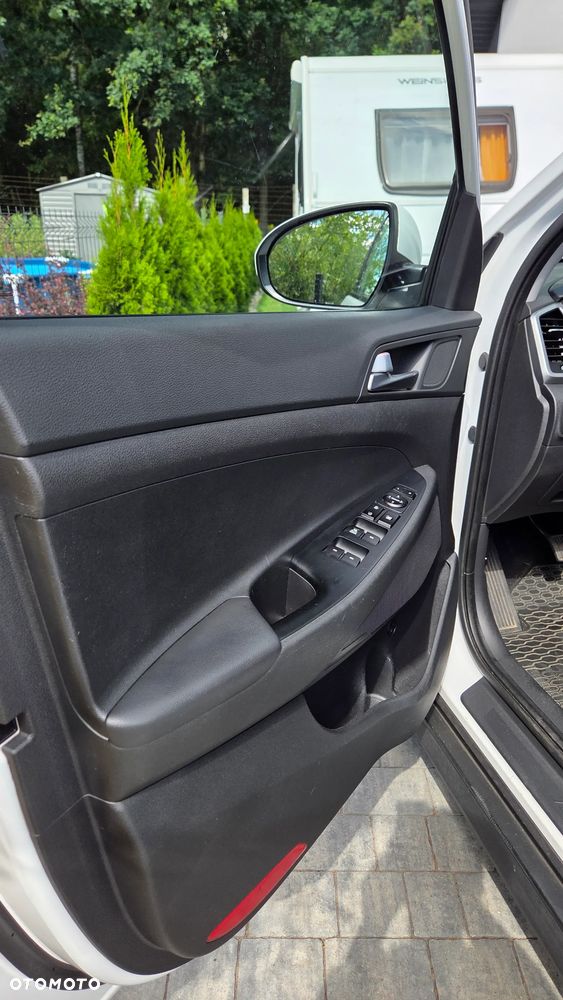 Hyundai Tucson 1.6 GDI BlueDrive Classic 2WD - 16