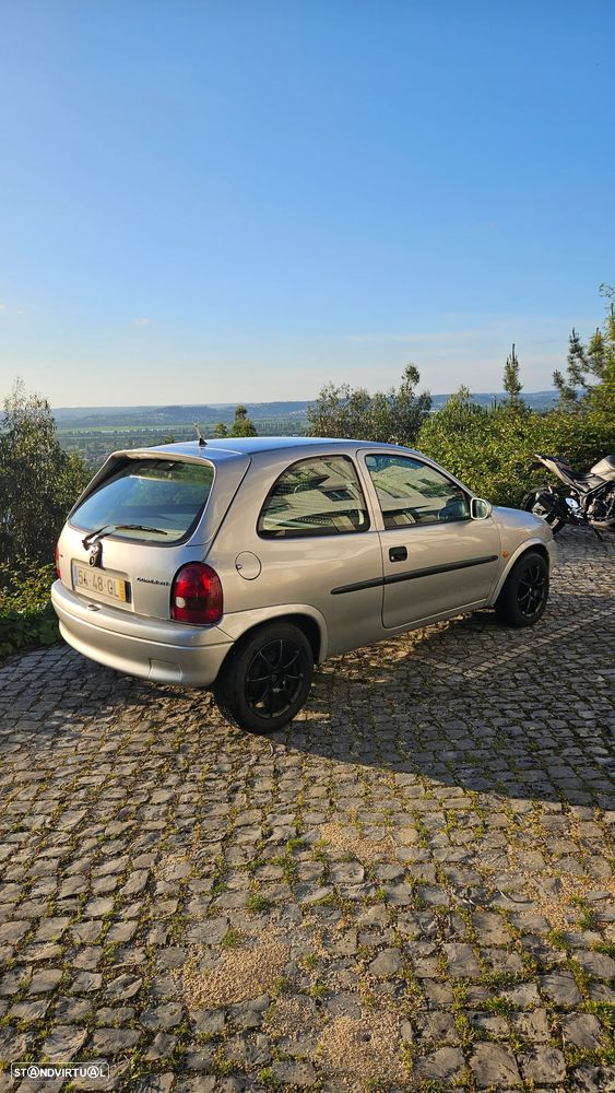 Opel Corsa 1.5 TD Sport - 1