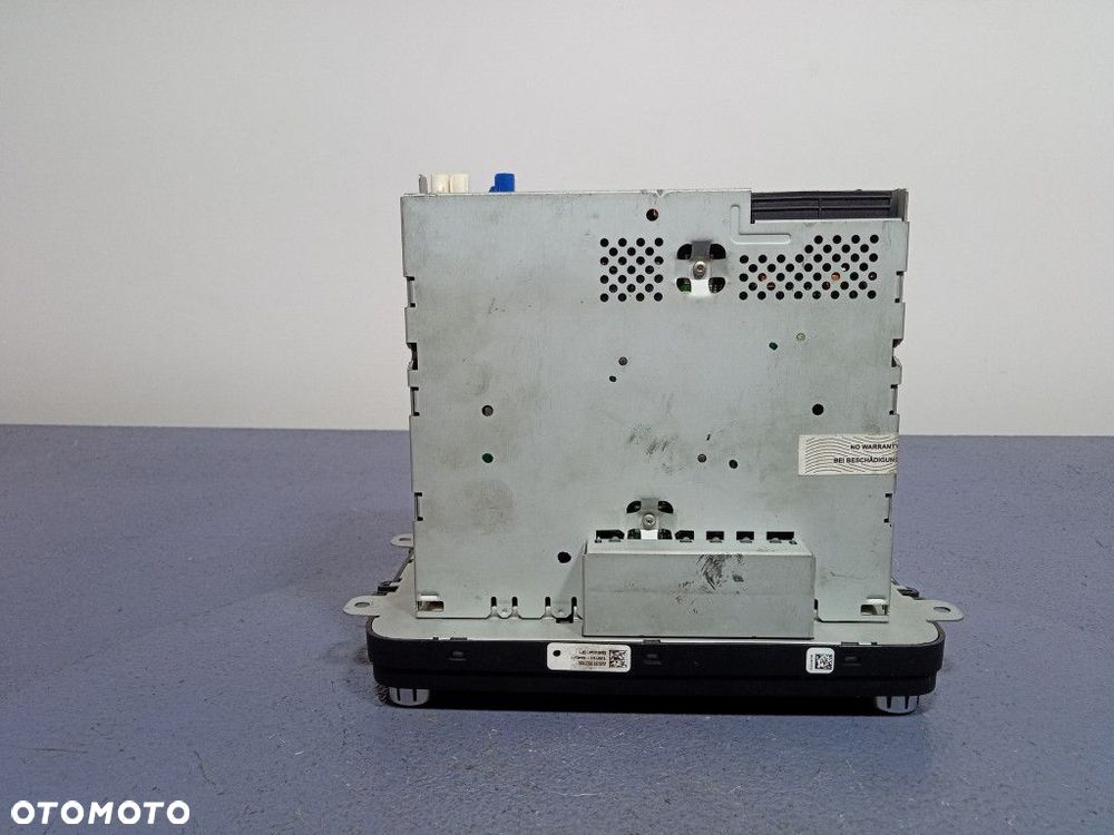 VW PASSAT B7 RADIO NAWIGACJA WYŚWIETLACZ 1T0035680H - 4