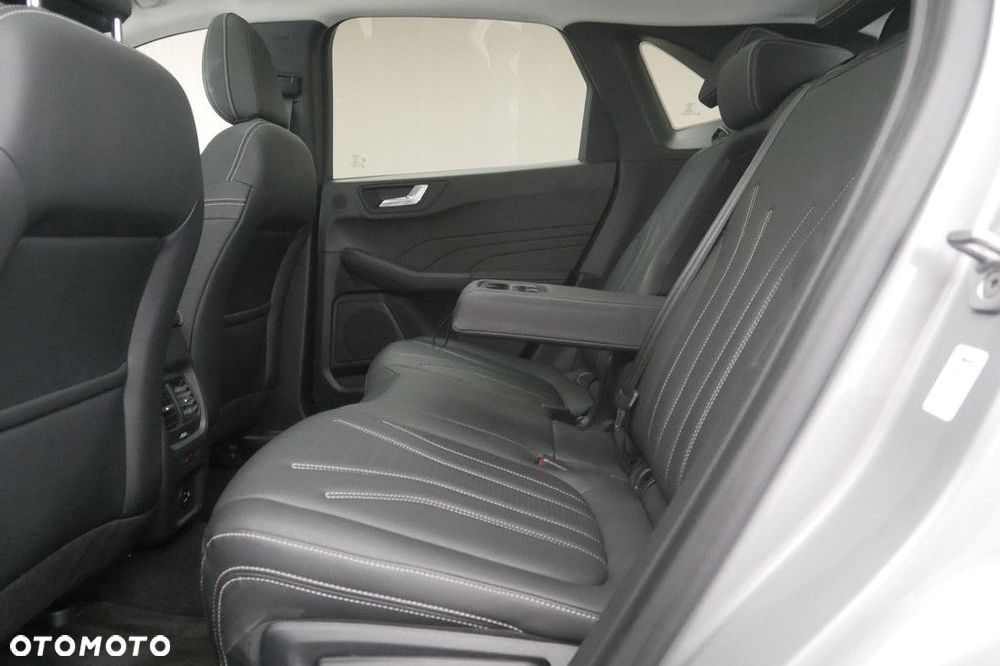 Ford Kuga - 15