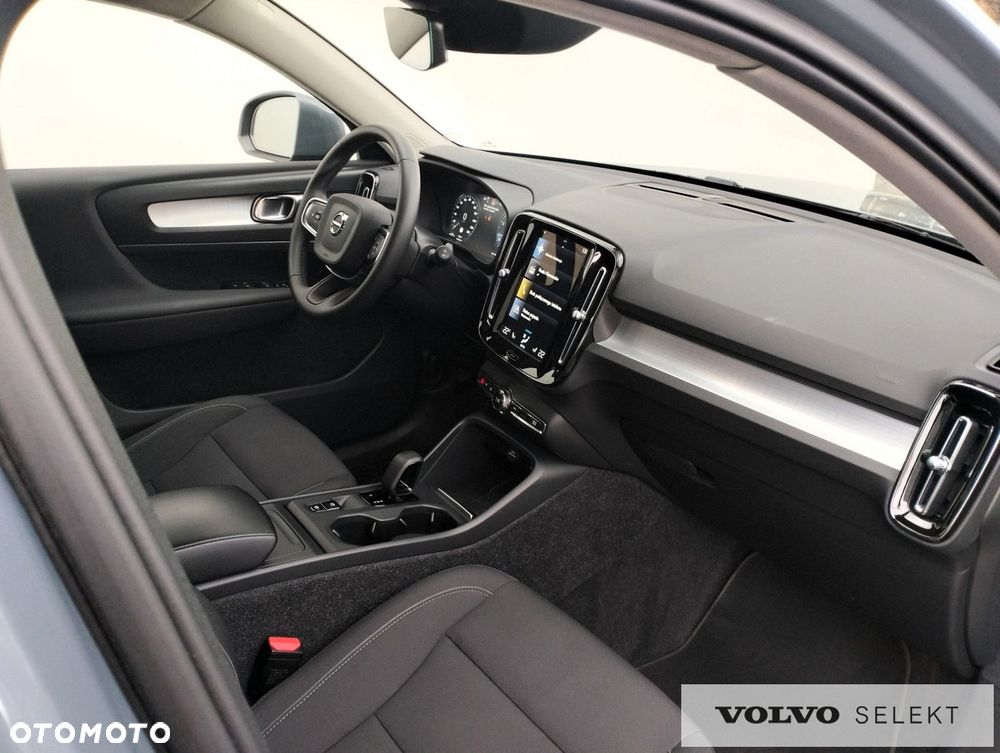 Volvo XC 40 - 22