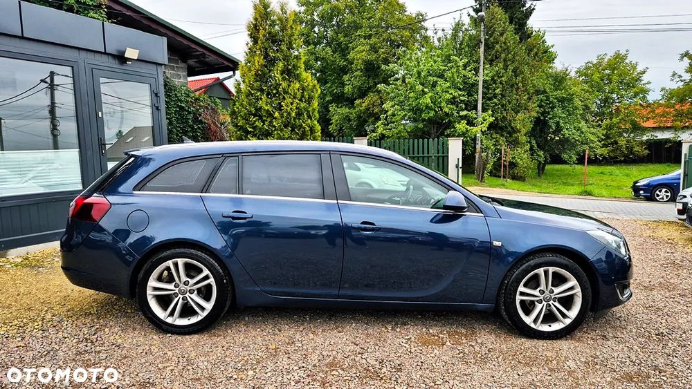 Opel Insignia 1.4 T Cosmo S&S - 10
