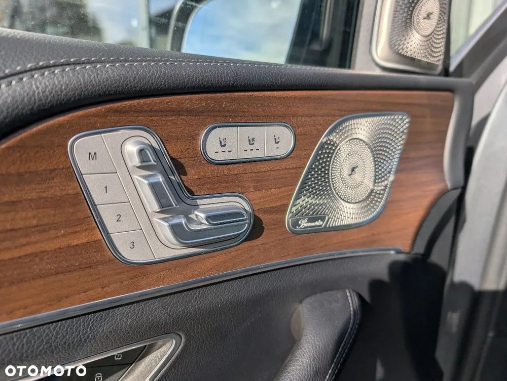 Mercedes-Benz GLE - 12