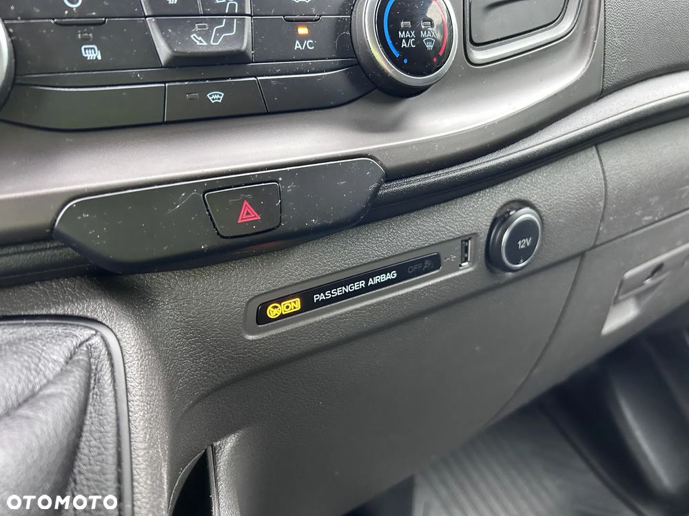 Ford TRANSIT CUSTOM - 15