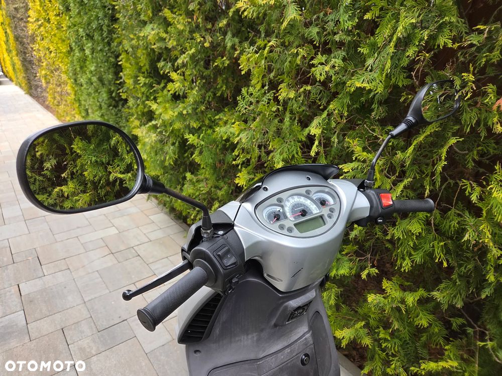 Aprilia Sportcity - 12