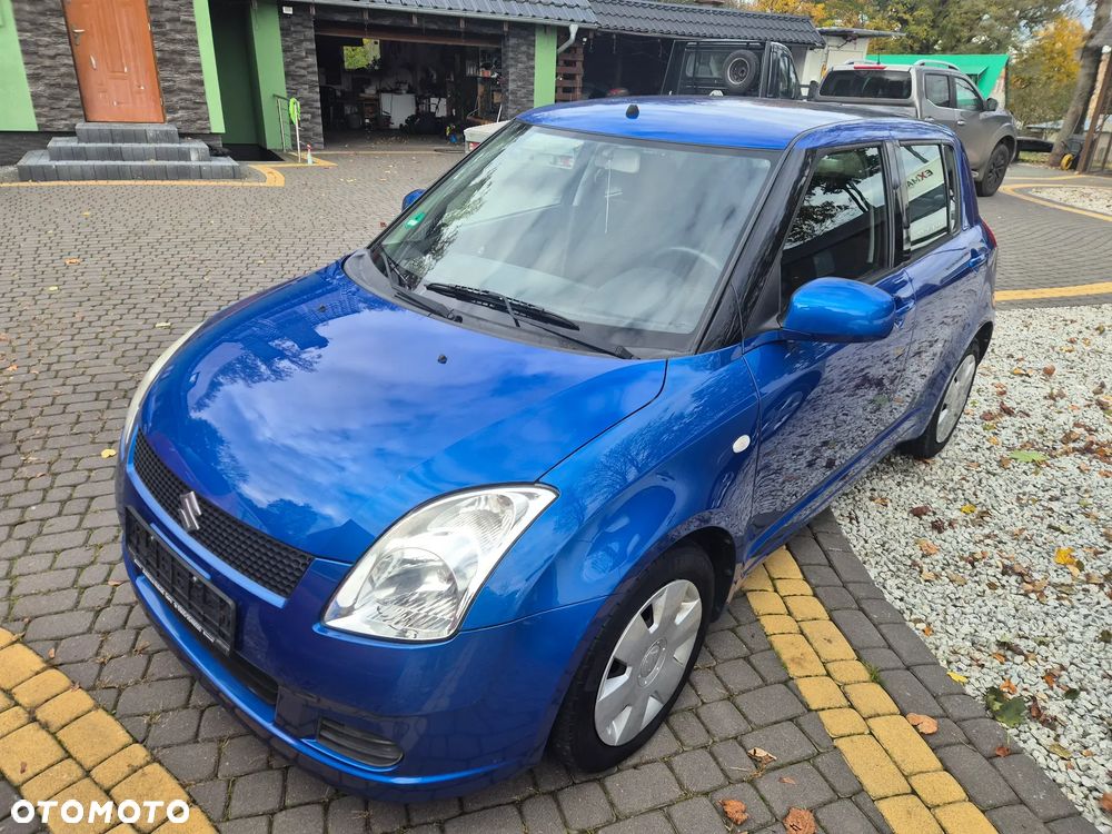 Suzuki Swift 1.3 Club - 3