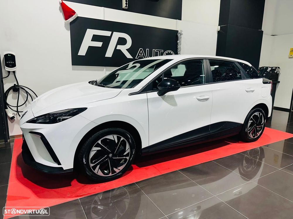 MG MG4 51 kWh Standard - 2