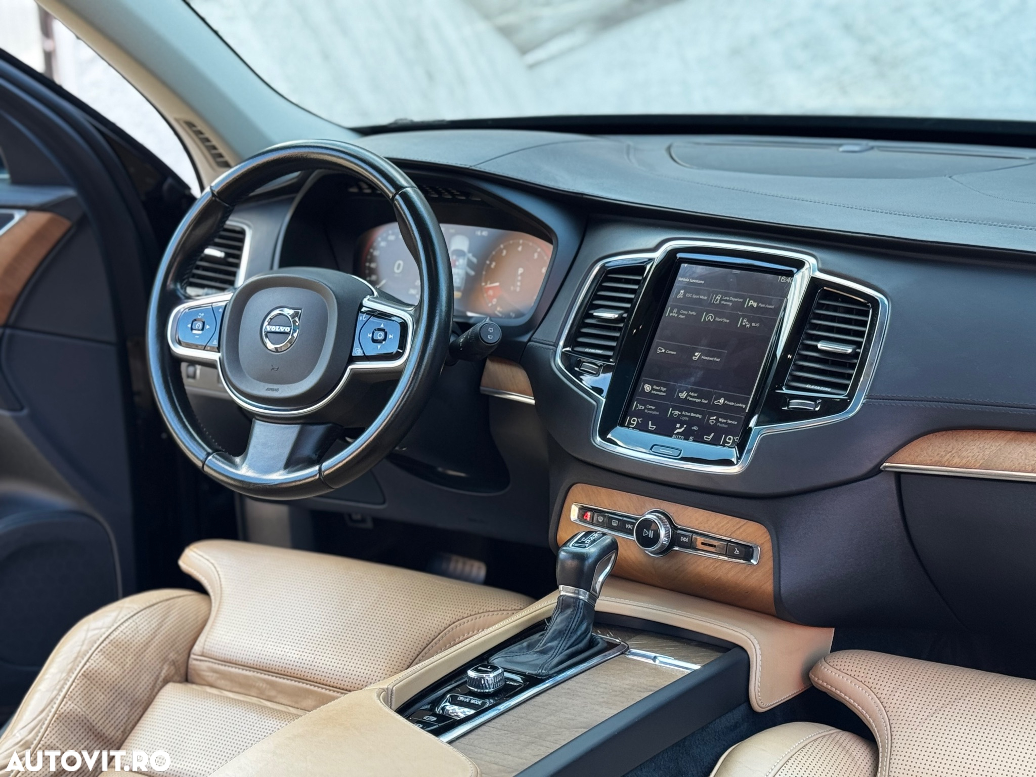 Volvo XC 90 B6 B AWD Geartronic Inscription - 5