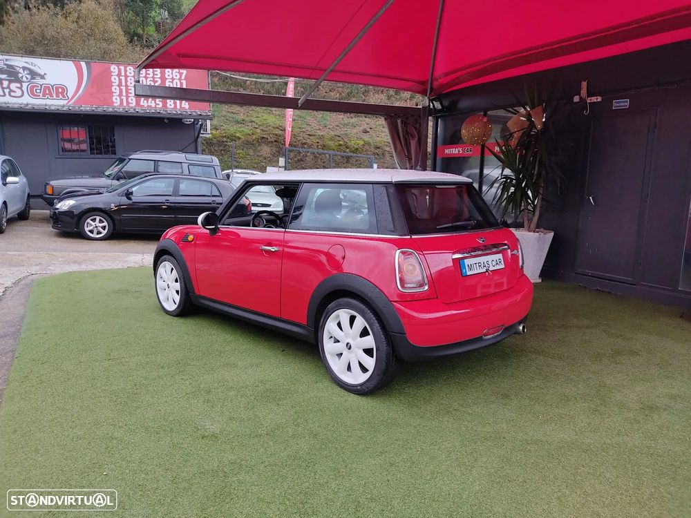 MINI 3 Portas Cooper D - 3