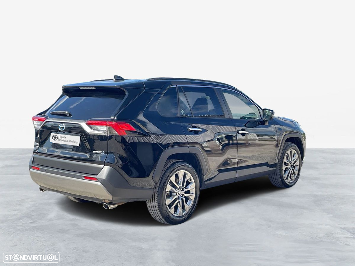 Toyota RAV4 - 18