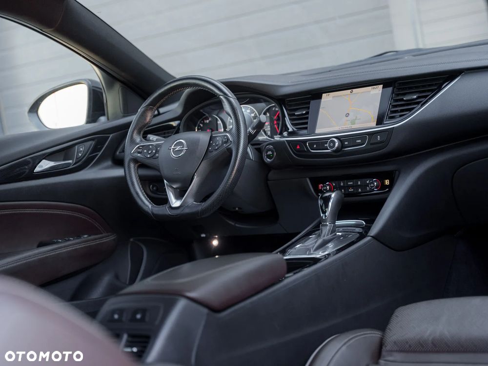 Opel Insignia 2.0 BiTurbo D 4x4 Automatik Ultimate Exclusive - 18