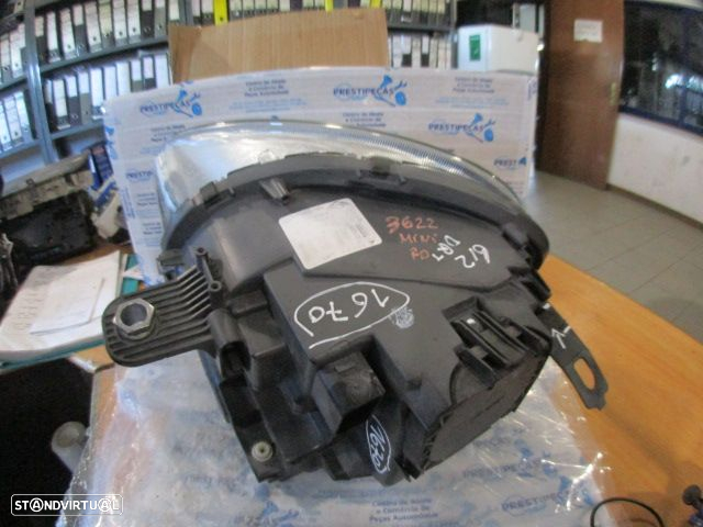 Farol 030126727400 9801040 980104008 MINI COUNTRYMAN R60 2015 1.6D 90CV 5P BRANCO DRT Xenon AL ORIGINAL Apoio Danificado - 2