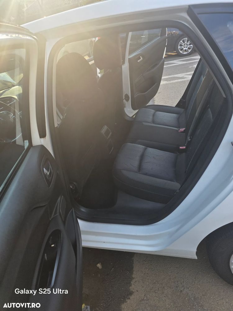 Citroën C4 1.6 HDI FAP Style - 5