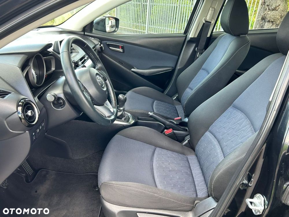 Mazda 2 - 11