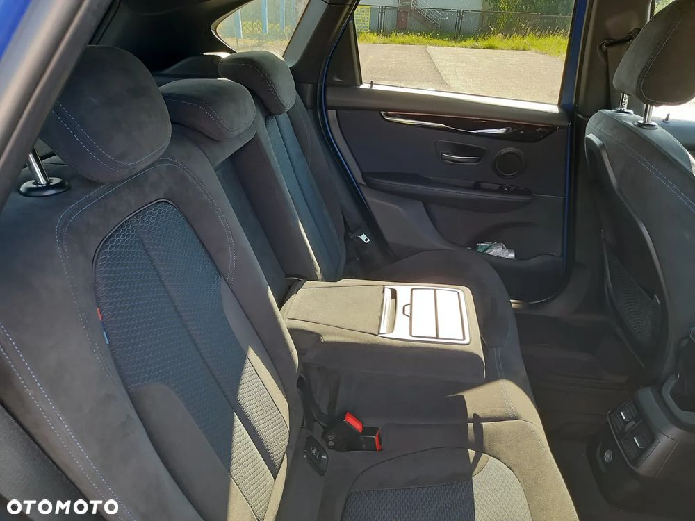 BMW Seria 2 218d M Sport - 27