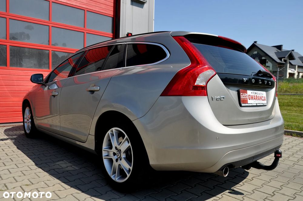 Volvo V60 D3 Geartronic Linje Business - 16