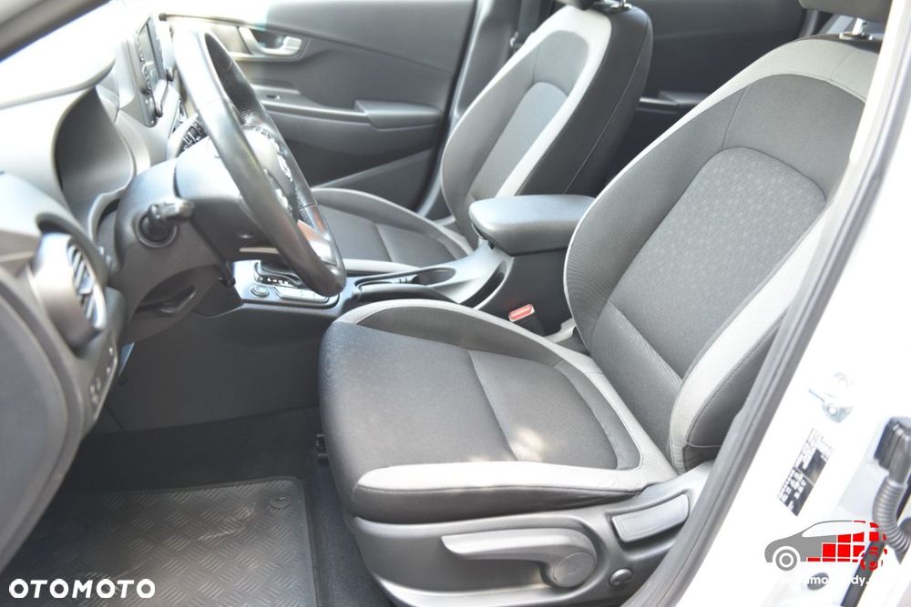 Hyundai Kona - 17