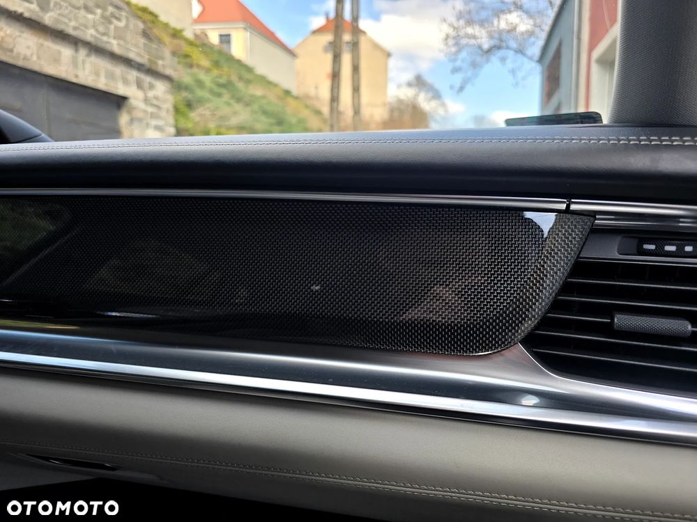 Porsche Panamera 4S - 12