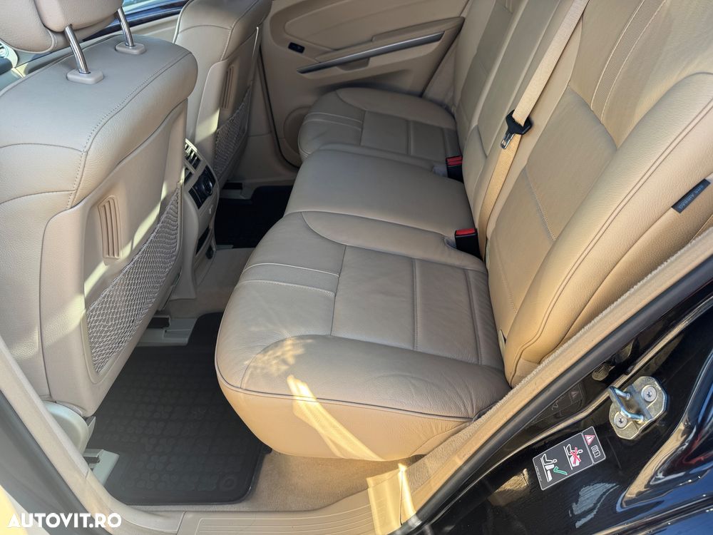 Mercedes-Benz ML 300 CDI 4Matic 7G-TRONIC DPF BlueEFFICIENCY - 24