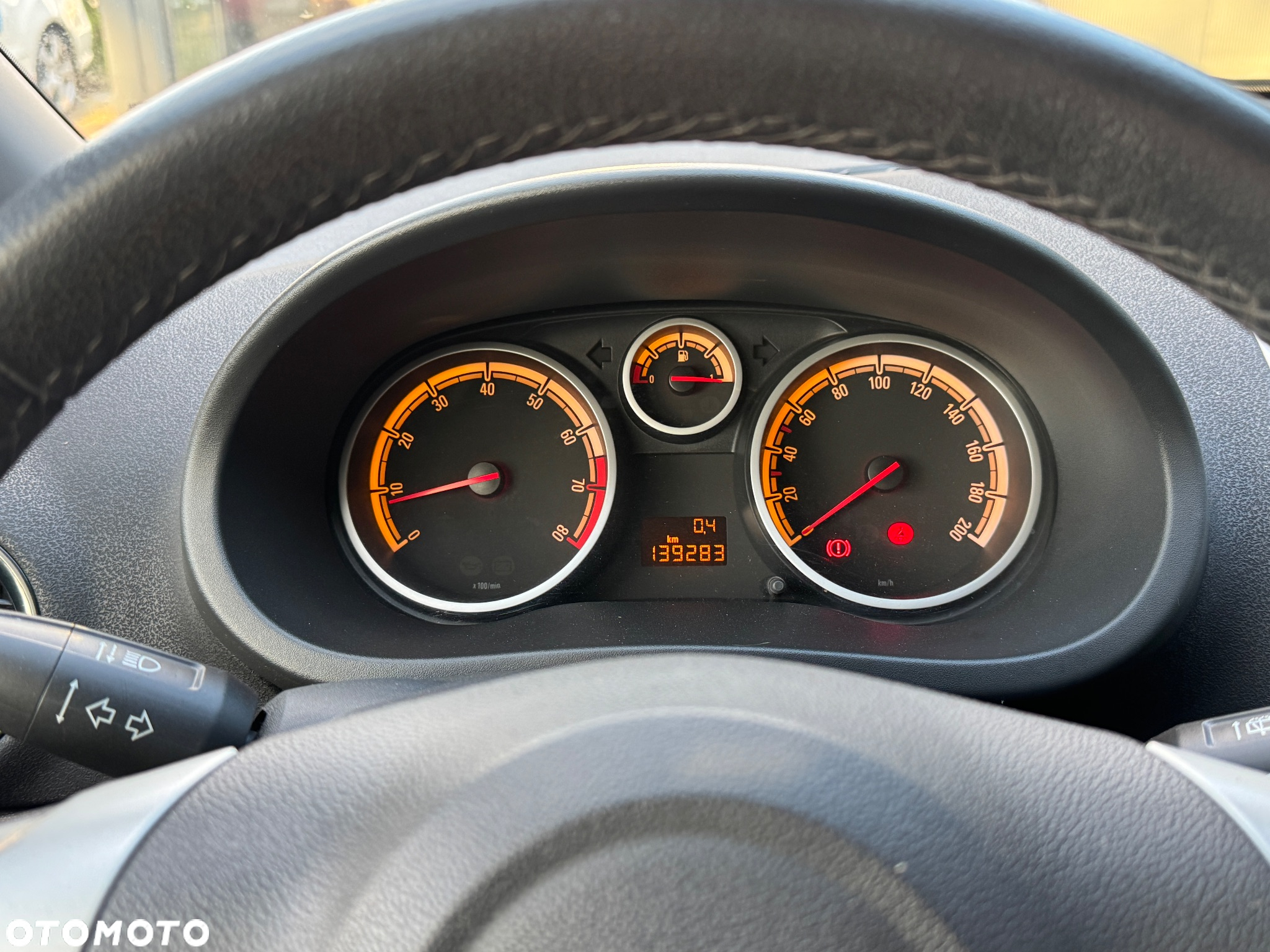 Opel Corsa 1.4 16V Satellite - 15