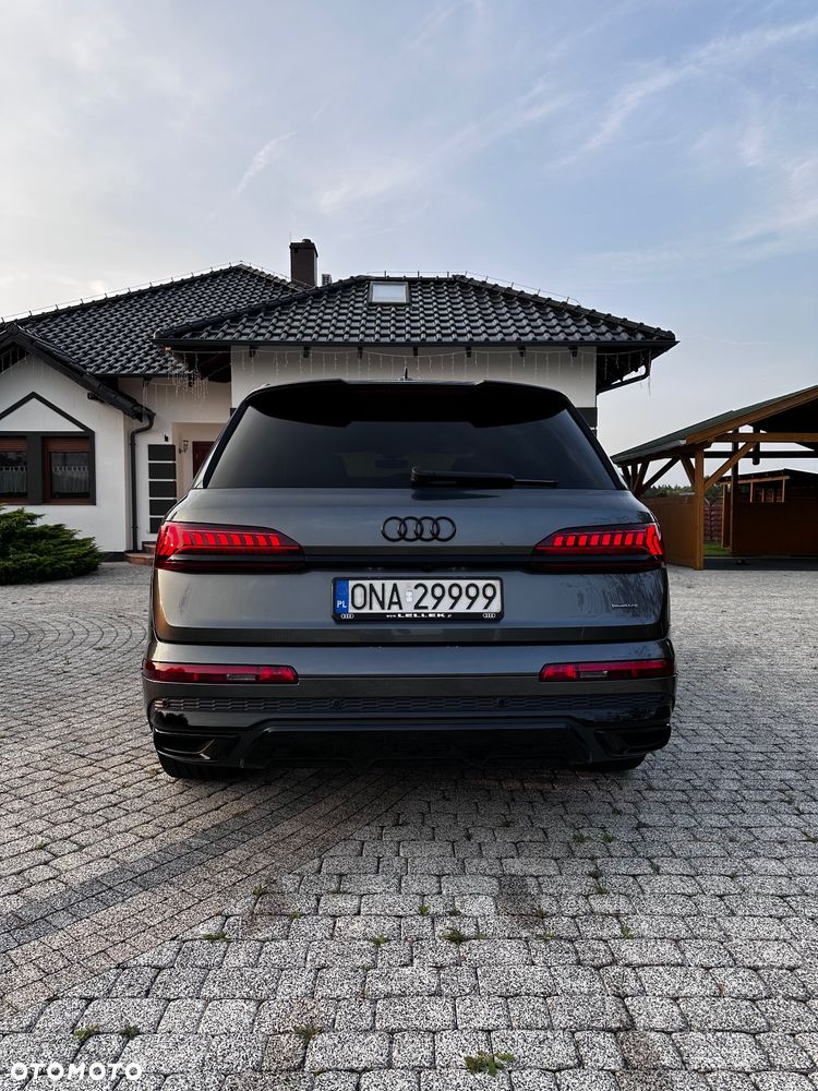 Audi Q7 - 5